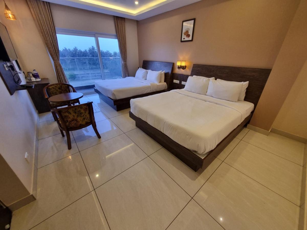 Plutus Residency Hotel Auroville Exterior photo